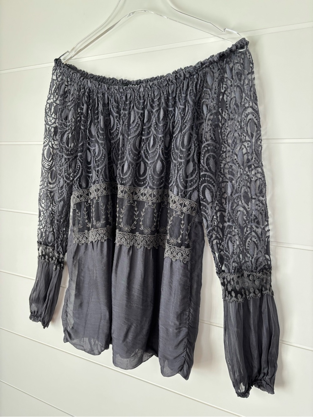 CHARLIE B Lace Off-Shoulder Peasant Blouse in Charcoal Gray Women's Medium - Picture 11 of 11